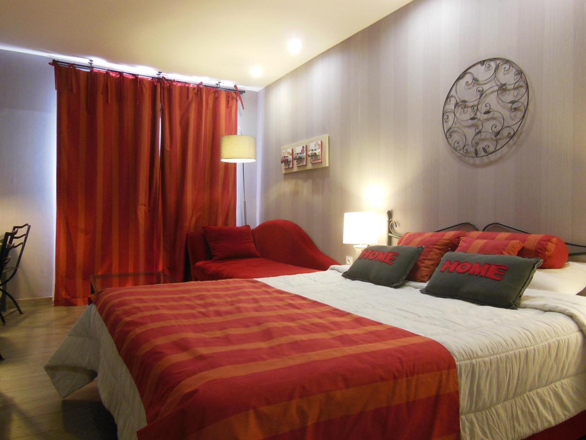 Logis Hotel Le Glacier Оранж Екстер'єр фото