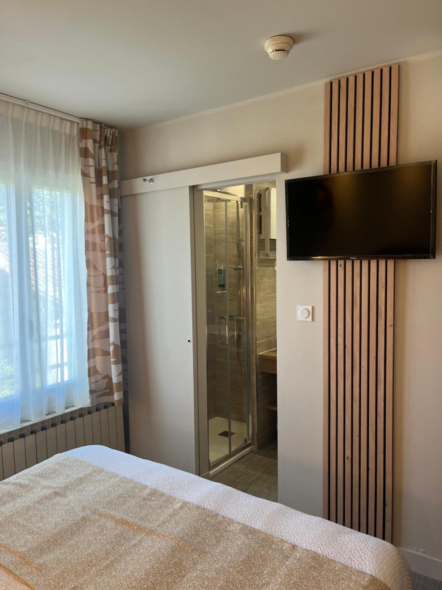 Logis Hotel Le Glacier Оранж Екстер'єр фото